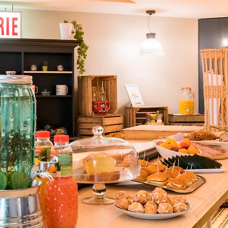 Mercure Paris Cdg Hotel