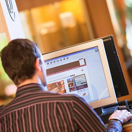 Hotel Mercure Paris Cdg 4*