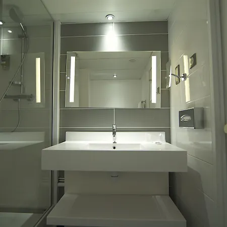 Hotel Mercure Paris Cdg 4*
