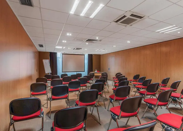 Mercure Paris Cdg 4* רואיסי-אן-פרנס