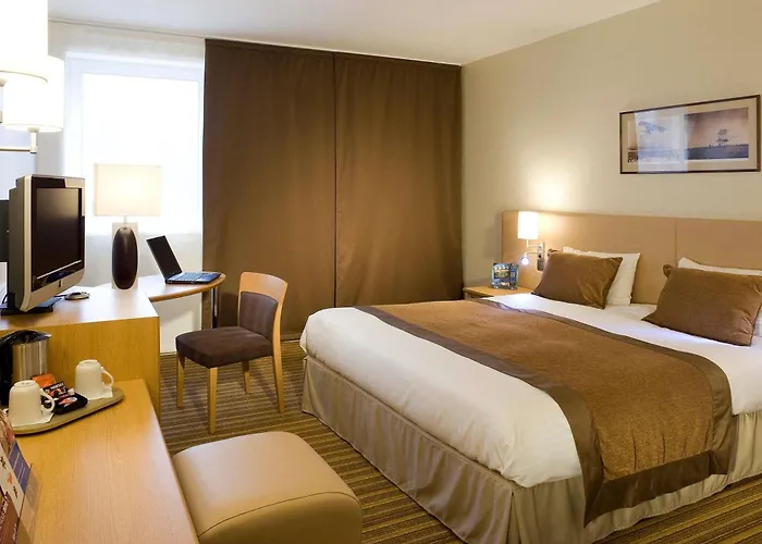מלון Mercure Paris Cdg